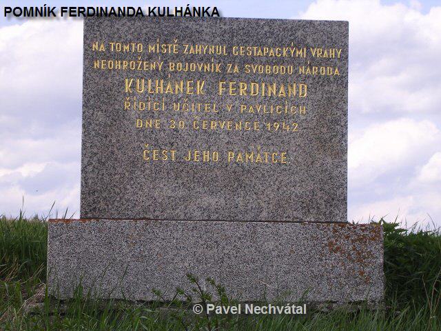 Pomník u Blažkovského rybníka